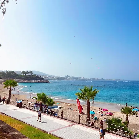 One Bedroom Apartment On First Line Of El Duque Beach, Pd01 Apartment